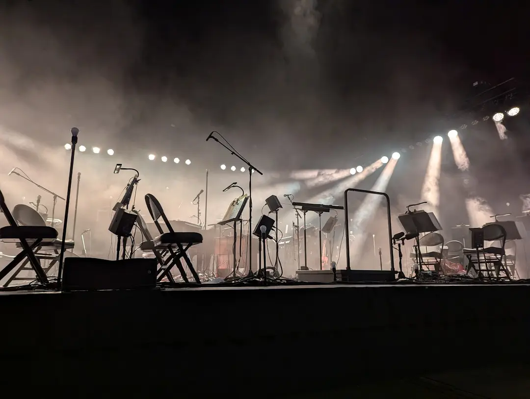 Moments before Sigur Ros came out, likely far more entertaining than whatever you're going to read here.